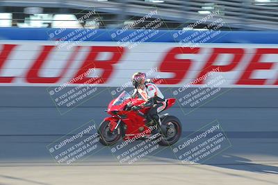 media/Nov-26-2022-Fastrack Riders (Sat) [[b001e85eef]]/Level 2/Session 1 Front Straight/